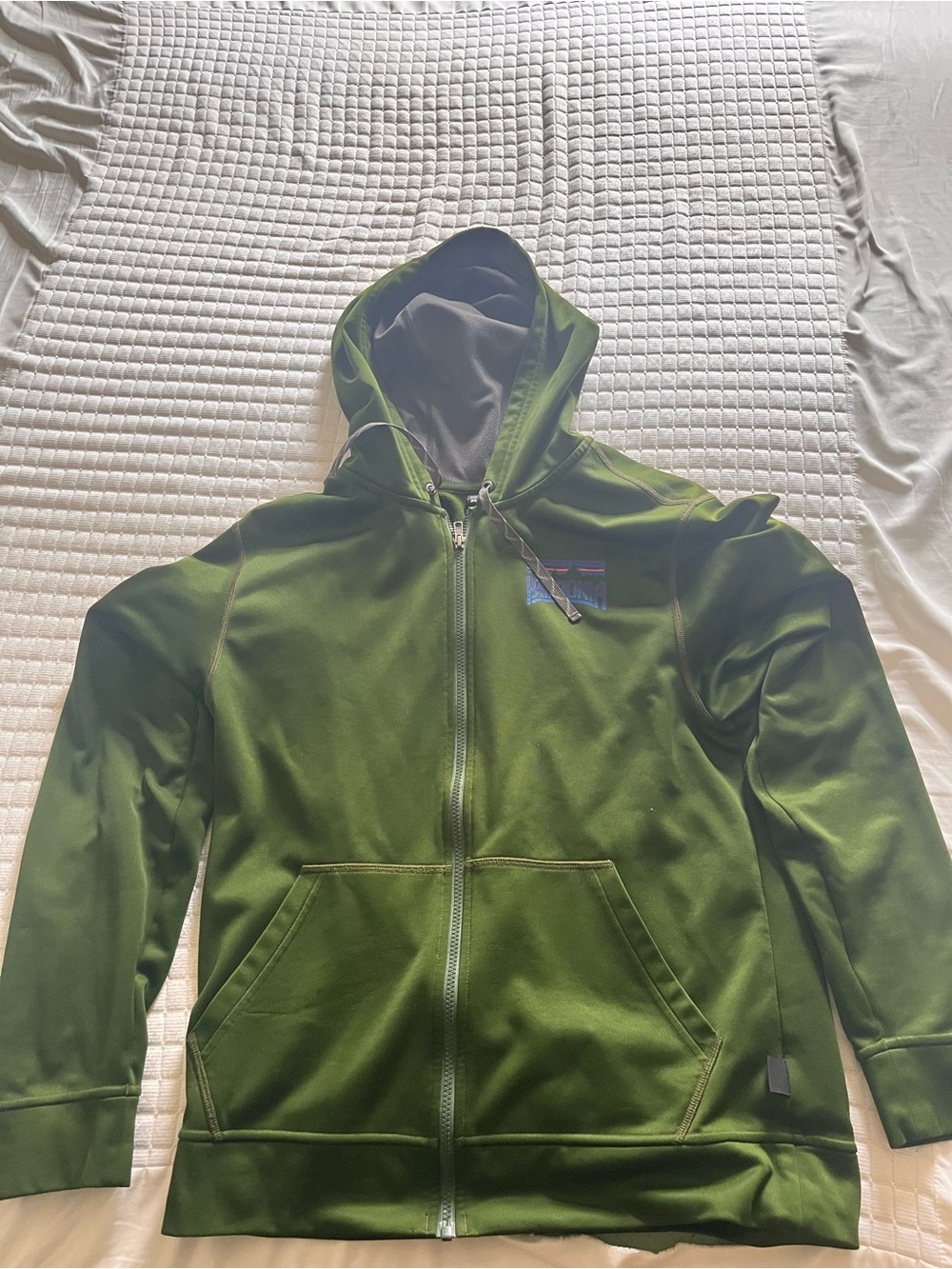 Patagonia hoody men’s medium